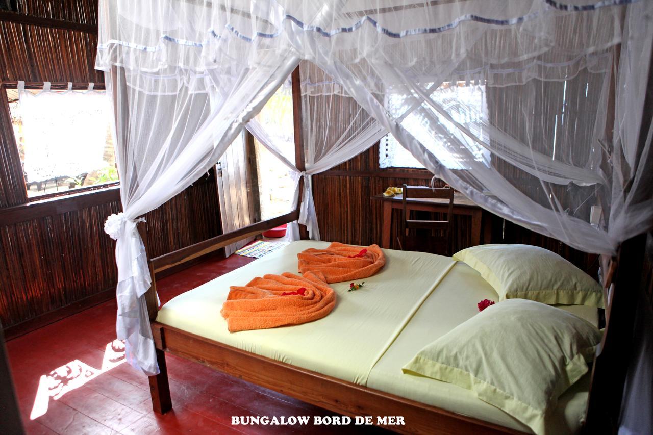 Chez Yolande Hotel Ampangorinana Ngoại thất bức ảnh